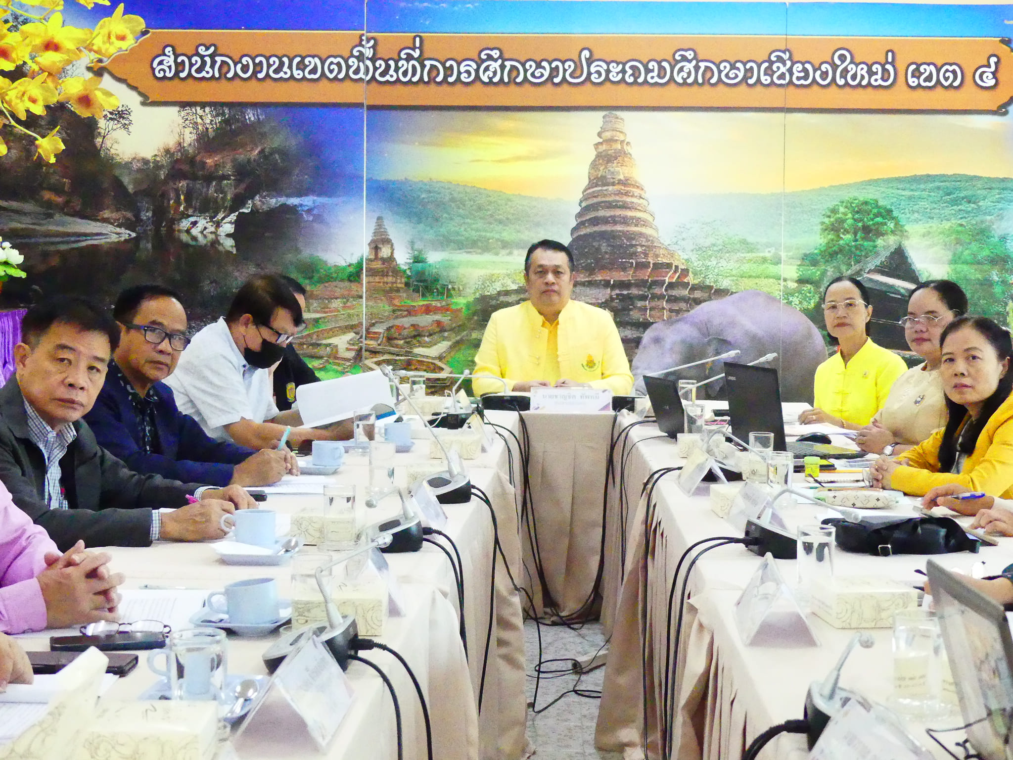 ดร.ชาญชิต ทัพหมี ผู้อำนวยการสำนักงานเขตพื้นที่การศึกษาประถมศึกษาเชียงใหม่ เขต 4 เป็นประธานการประชุมคณะกรรมการติดตาม ตรวจสอบ ประเมินผลและการนิเทศการศึกษา (ก.ต.ป.น.)