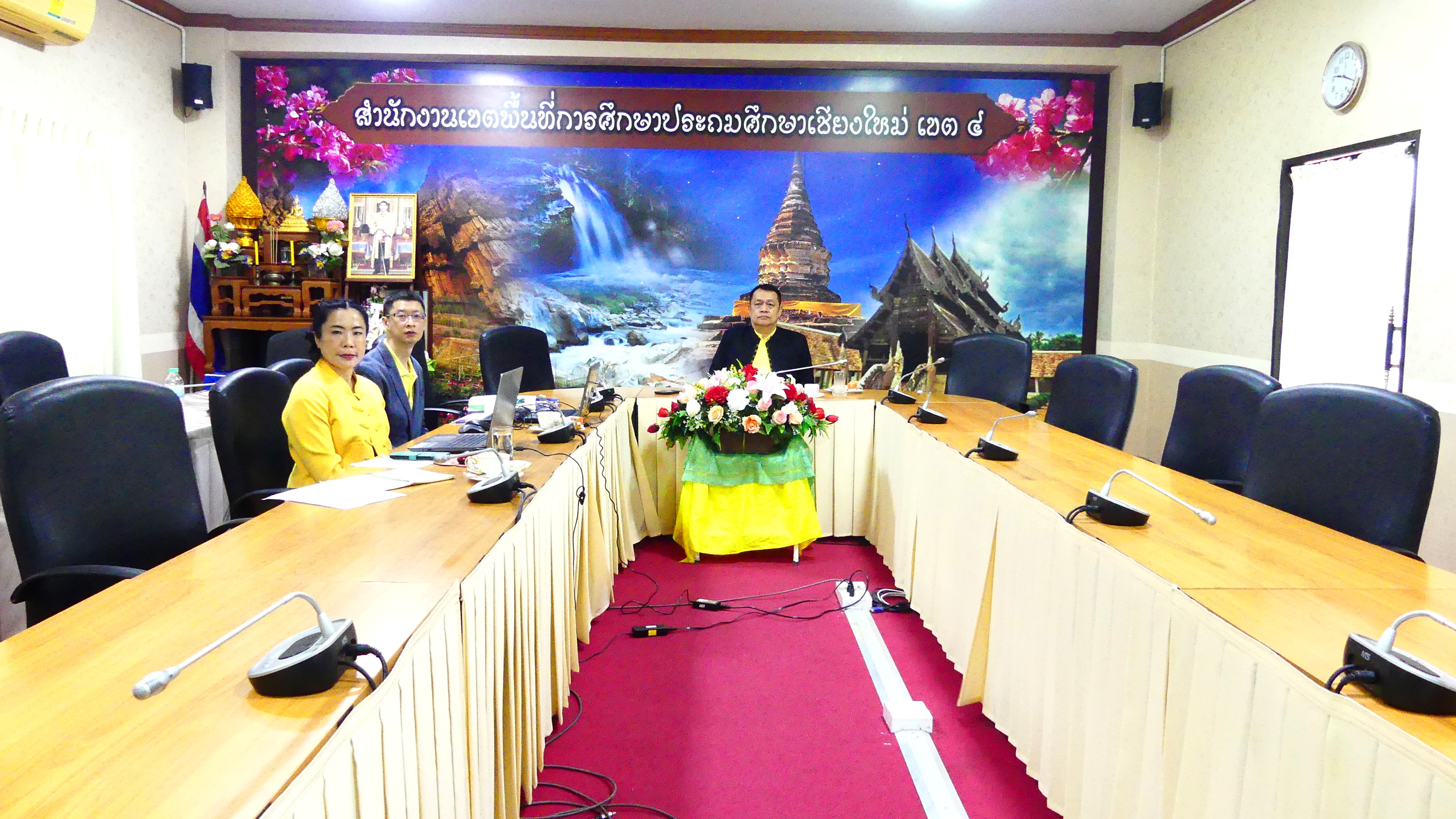 ดร.ชาญชิต ทัพหมี ผู้อำนวยการสำนักงานเขตพื้นที่การศึกษาประถมศึกษาเชียงใหม่ เขต 4 ประธานศูนย์สอบ 5004 เข้าร่วมประชุมเตรียมความพร้อมการสอบ O-NET ปีการศึกษา 2567 ระดับศูนย์สอบ ครั้งที่ 2 ระดับชั้นประถมศึกษาปีที่ 6 และชั้นมัธยมศึกษาปีที่ 3