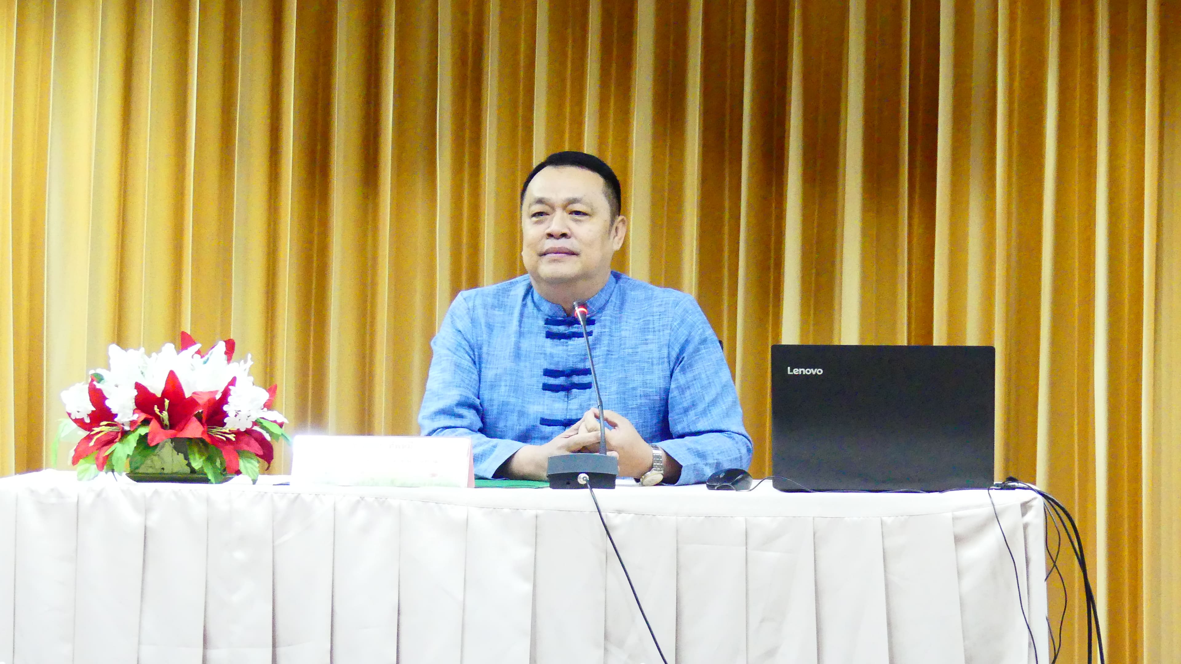 ดร. ชาญชิต ทัพหมี ผู้อำนวยการสำนักงานเขตพื้นที่การศึกษาประถมศึกษาเชียงใหม่ เขต 4 เป็นประธานการประชุมเชิงปฏิบัติการ เรื่องการนำนโยบาย 11 น ด้วยกระบวนการ PLC ที่เน้นการมีส่วนร่วมสู่ห้องเรียน สำหรับครูวิชาการ