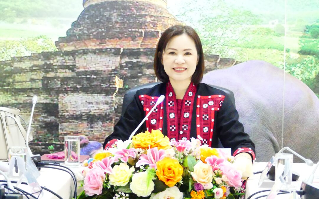 ดร.ชาญชิต ทัพหมี ผู้อำนวยการสำนักงาน เขตพื้นที่การศึกษาประถมศึกษาเชียงใหม่เขต 4 มอบหมายให้ ดร.ธนพินท์ พวงทอง รองผู้อำนวยการสำนักงานเขตพื้นที่การศึกษาประถมศึกษาเชียงใหม่เขต 4 เป็นประธาน    การประชุมคณะกรรมการขับเคลื่อนพื้นที่นวัตกรรมการศึกษา ของสำนักงานเขตพื้นที่การศึกษาประถมศึกษาเชียงใหม่ เขต 4 ครั้งที่ 1/2567