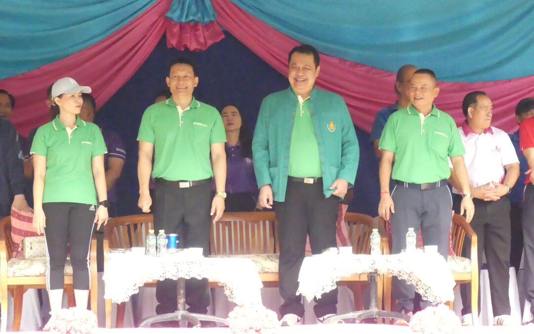 ดร.ชาญชิต ทัพหมี ผู้อำนวยการสำนักงานเขตพื้นที่การศึกษาประถมศึกษาเชียงใหม่ เขต 4 เป็นประธานในพิธีเปิดการแข่งขันกีฬา “เชื่อมความสัมพันธ์ครูและบุคลากรทางการศึกษา สพป.เชียงใหม่ เขต 4” ครั้งที่ 3 ประจำปี พ.ศ. 2568