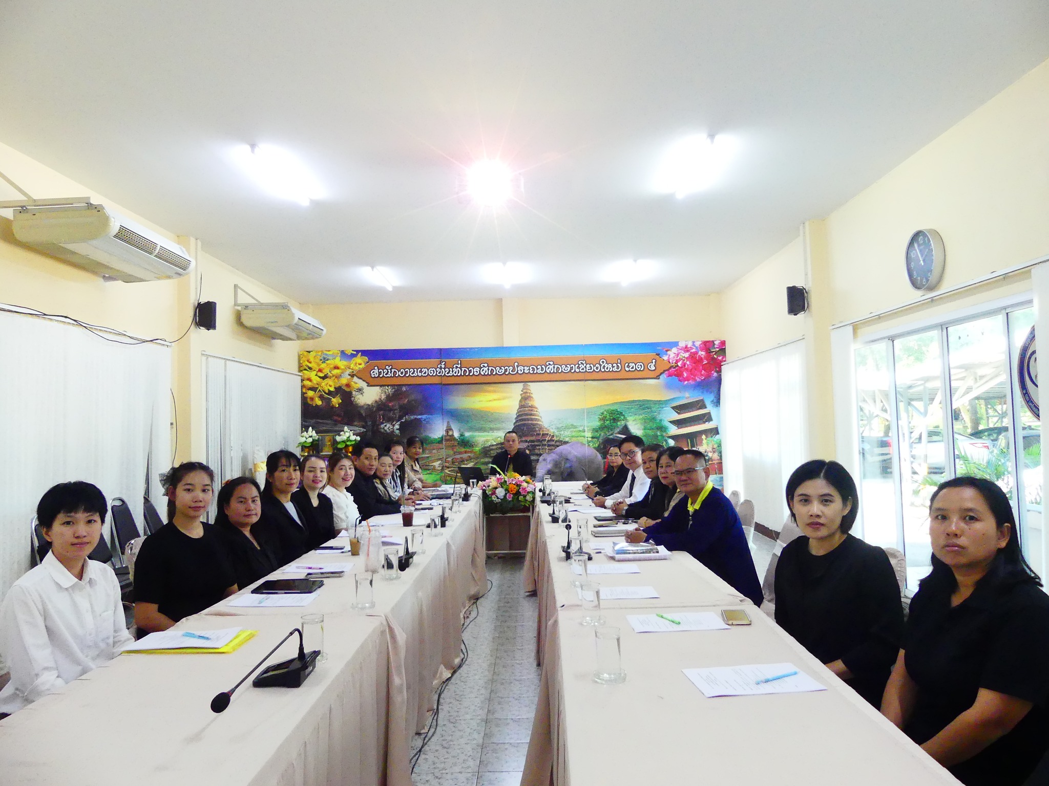 การประชุมชี้แจงแนวทางการดำเนินงานกองทุนเพื่อโครงการอาหารกลางวันในโรงเรียนประถมศึกษา โครงการตามแผนปฏิบัติการ ประจำปีบัญชี 2568 ของกองทุนเพื่อโครงการอาหารกลางวันในโรงเรียนประถมศึกษา ครั้งที่ 1/2568