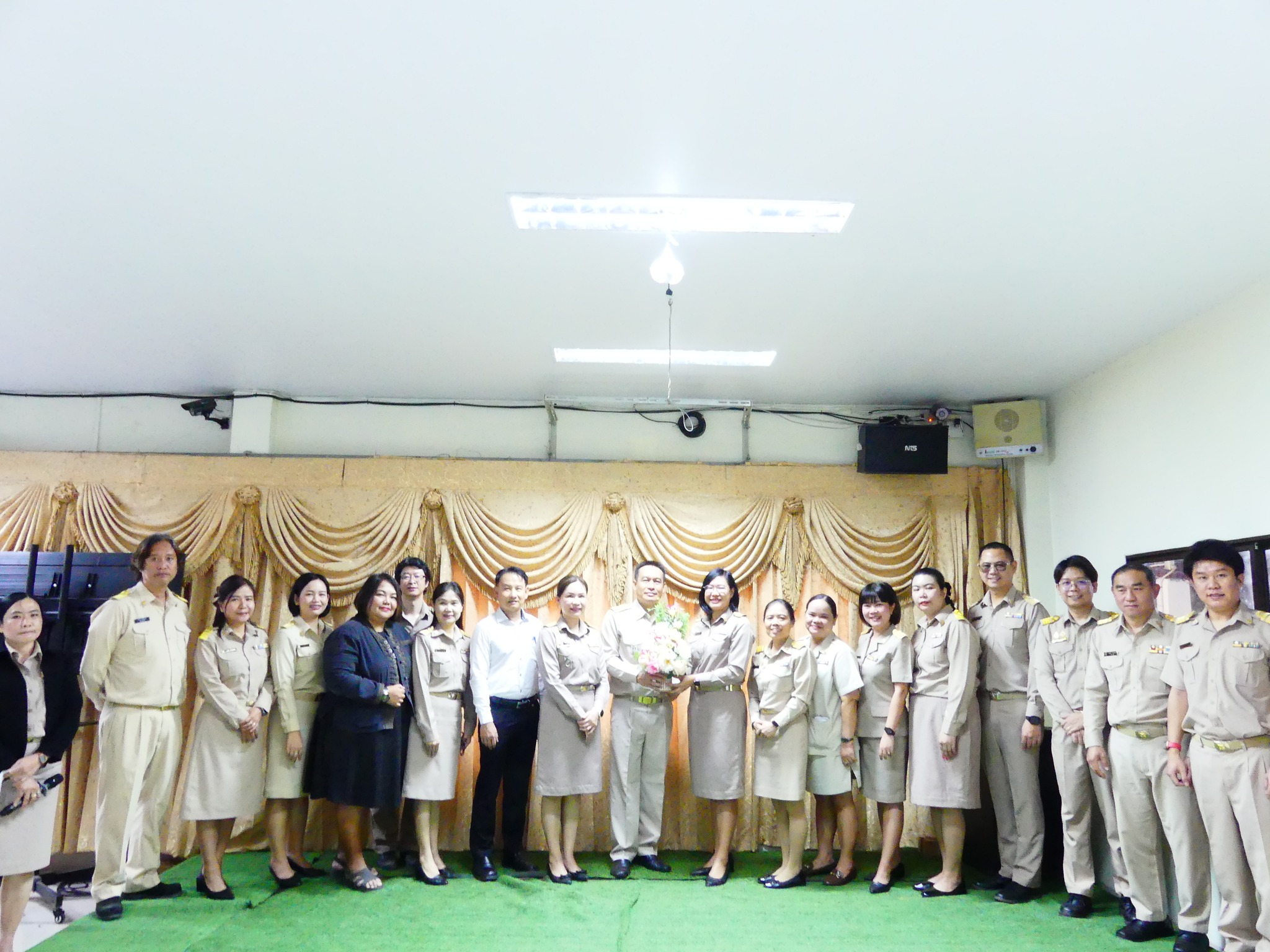 สพป.เชียงใหม่ เขต 4 ให้การต้อนรับ นางสาวปรียาดา ทะพิงค์แก ตำแหน่งศึกษานิเทศก์ชำนาญการพิเศษ ในโอกาสย้ายมาปฏิบัติงาน ในตำแหน่งศึกษานิเทศก์ชำนาญการพิเศษ ในสังกัด สพป.เชียงใหม่ เขต 4