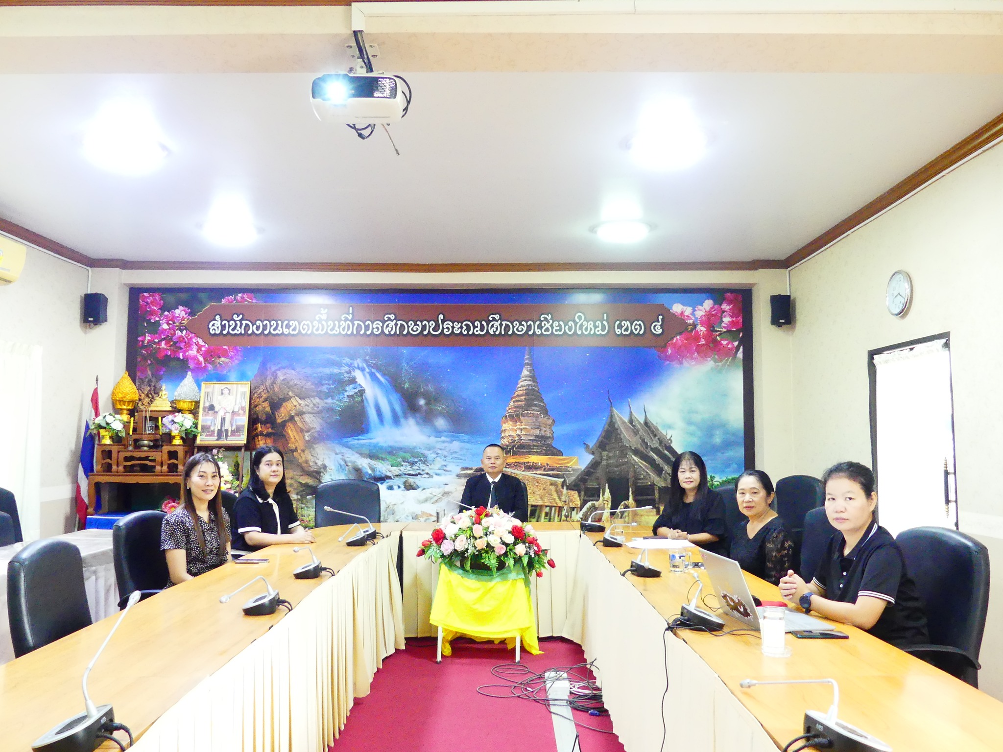 สพป.เชียงใหม่ เขต 4 เข้าร่วมรับชมรายการพฤหัสเช้าข่าว สพฐ. ผ่านระบบออนไลน์