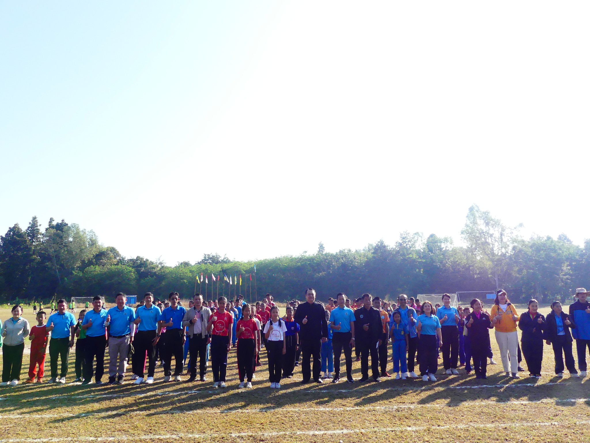 ผอ.สพป.เชียงใหม่ เขต 4 เป็นประธานพิธีเปิดการแข่งขันกีฬานักเรียนอำเภอดอยหล่อ ประจำปีการศึกษา 2568