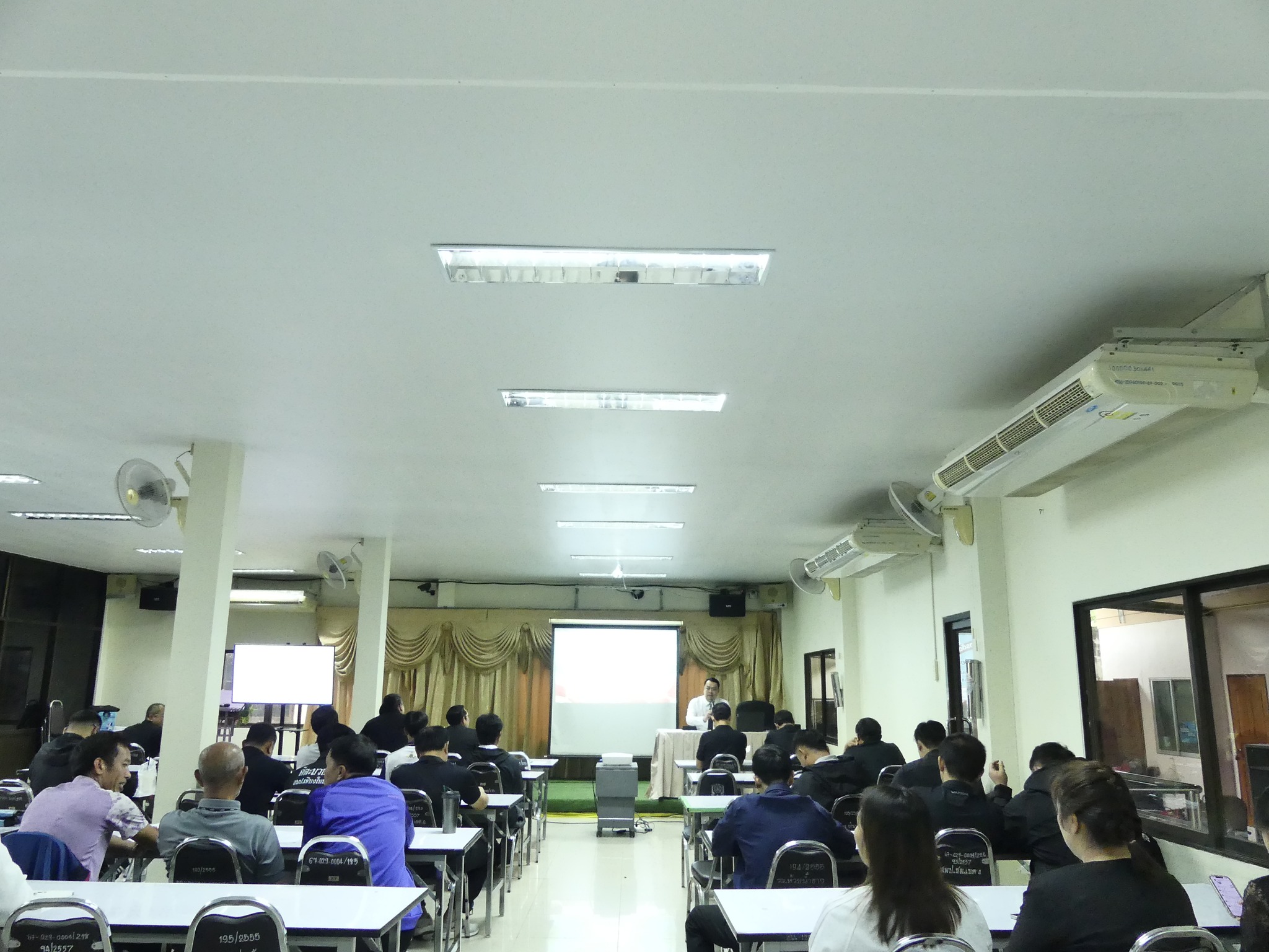 สพป.เชียงใหม่ เขต 4 จัดการประชุมคณะกรรมการตัดสินการแข่งขันกรีฑานักเรียน "สพป.เชียงใหม่ เขต 4 ต้านภัยยาเสพติด" ครั้งที่ 2 ประจำปีการศึกษา 2568